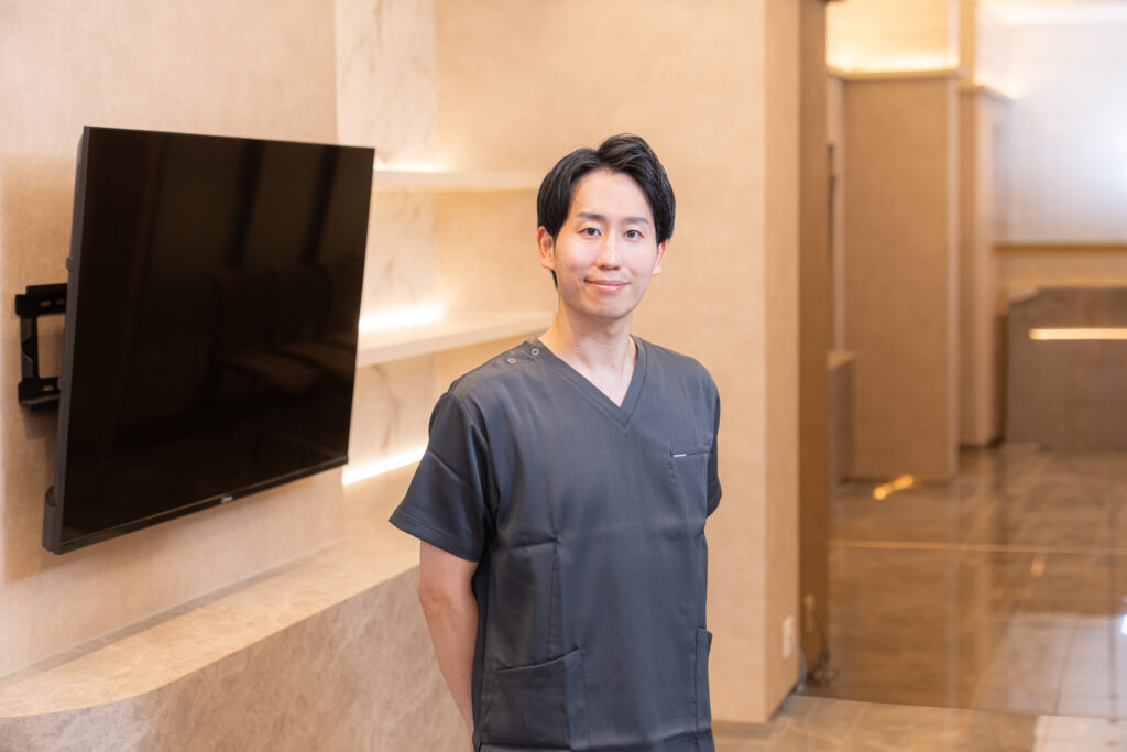 院長 岡 矢人